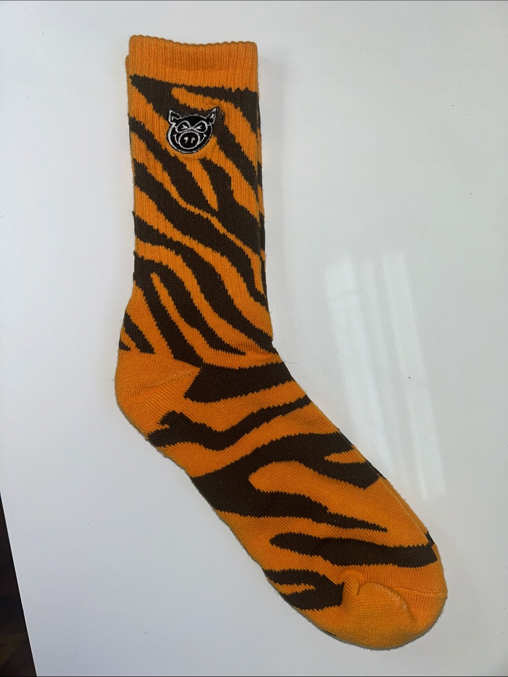 Pig Wheels Zebra crew socks